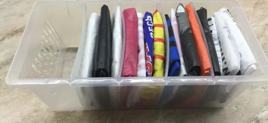 Купила в “АТБ” дешеві поліетиленові пакети, але використовую їх не за призначенням — суть зовсім інша Купила в “АТБ” дешеві поліетиленові пакети, але використовую їх не за призначенням — суть зовсім інша