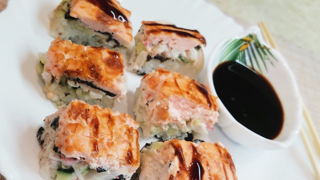 Кулінари розповіли, як із дешевої риби приготувати смачні домашні суші, аби було схоже на оригінал
