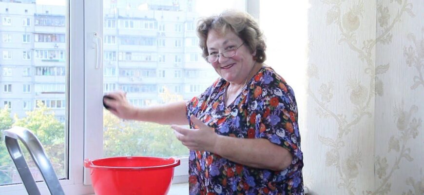 Це справжнє диво: як відмити вікна до дзеркального блиску лише однією пляшкою оцту!