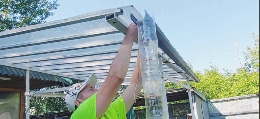 Взяла 5 пластикових пляшок – і на бочку: проблему з водою на дачі швидко вирішено – ще й гроші заощадила Взяла 5 пластикових пляшок – і на бочку: проблему з водою на дачі швидко вирішено – ще й гроші заощадила