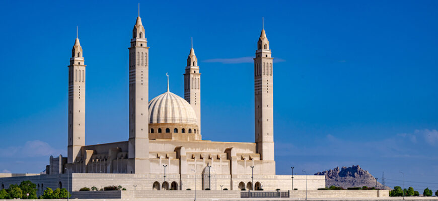 Посол України в Омані опинилася в центрі критики: що було не так з українкою (ФОТО) Посол України в Омані опинилася в центрі критики: що було не так з українкою (ФОТО)