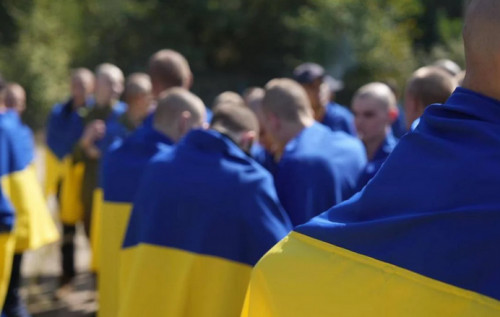 Дехто був у полоні 10 років: Зеленський назвав кількість звільнених з РФ за чотири роки Дехто був у полоні 10 років: Зеленський назвав кількість звільнених з РФ за чотири роки
