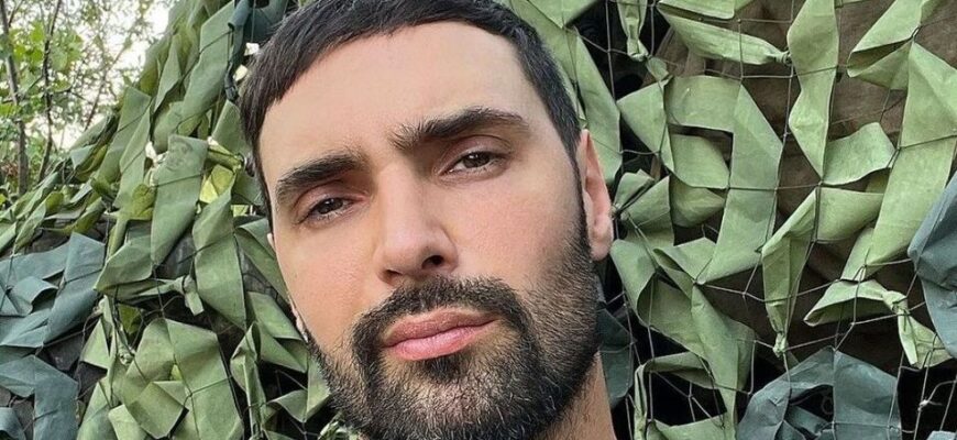 Чому співак залишив армію: Сімейні причини та коментар Козловського (ФОТО) Чому співак залишив армію: Сімейні причини та коментар Козловського (ФОТО)