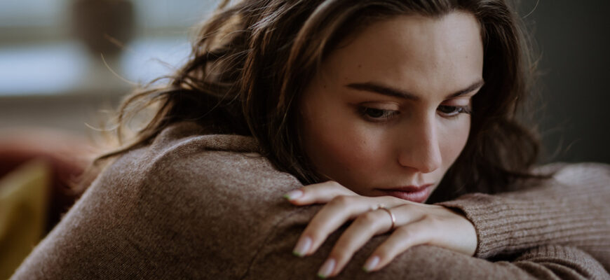 Сильна, але самотня: імена жінок, яким не вдається побудувати стосунки Сильна, але самотня: імена жінок, яким не вдається побудувати стосунки