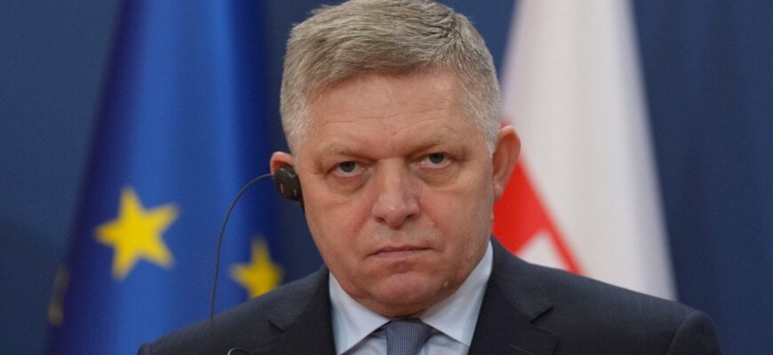 Фіцо в істериці заговорив про нове покарання для України: що цього разу Фіцо в істериці заговорив про нове покарання для України: що цього разу