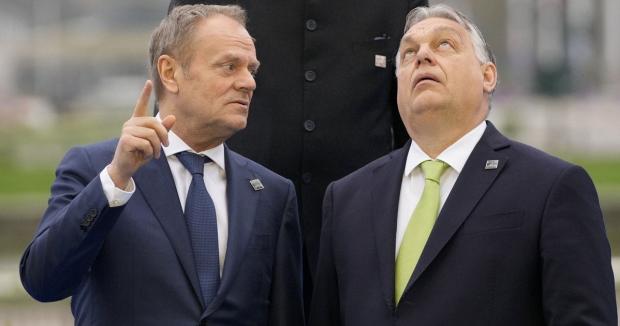 “Людей Орбана давно підозрюють в роботі на Москву”: Туск заявив, що “не казав зайвого” в присутності угорців “Людей Орбана давно підозрюють в роботі на Москву”: Туск заявив, що “не казав зайвого” в присутності угорців