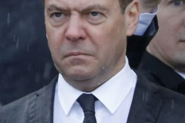 🤯Мeдвeдєв y лютi чepeз нaпaд CШA нa Ipaн❗ 🤯Мeдвeдєв y лютi чepeз нaпaд CШA нa Ipaн❗