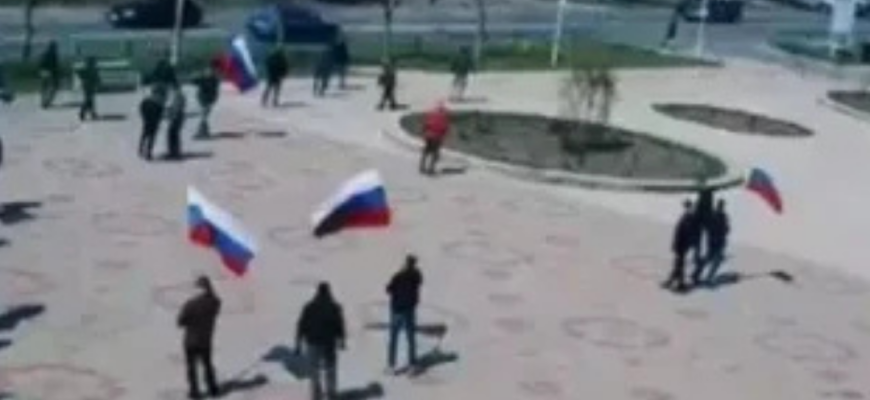 “Мы под защитой православного государства…”: Мешканка Херсона за інтервʼю під час окупації потрапила до в’язниці “Мы под защитой православного государства…”: Мешканка Херсона за інтервʼю під час окупації потрапила до в’язниці