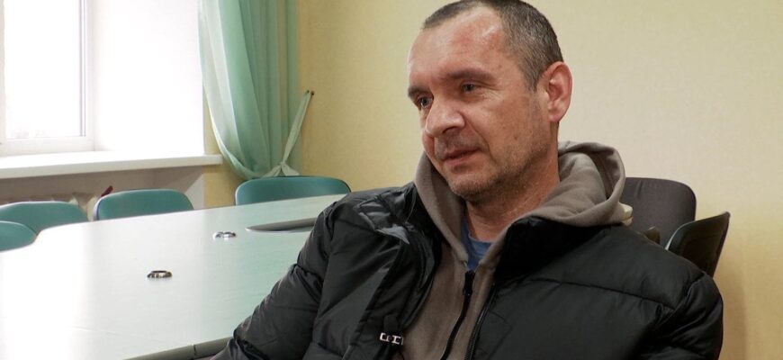 “Ми поховали тебе ще 2023”: звільнений з полону воїн розповів, як дізнався про своє “воскресіння” “Ми поховали тебе ще 2023”: звільнений з полону воїн розповів, як дізнався про своє “воскресіння”