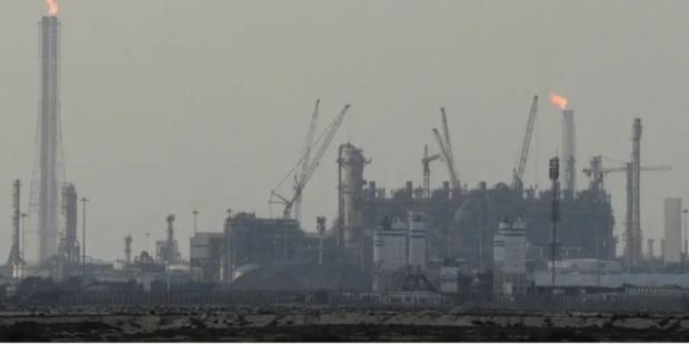 Один із найбільших виробників газу у світі: Іран вдарив ракетами по заводах корпорації Qatar Energy Один із найбільших виробників газу у світі: Іран вдарив ракетами по заводах корпорації Qatar Energy