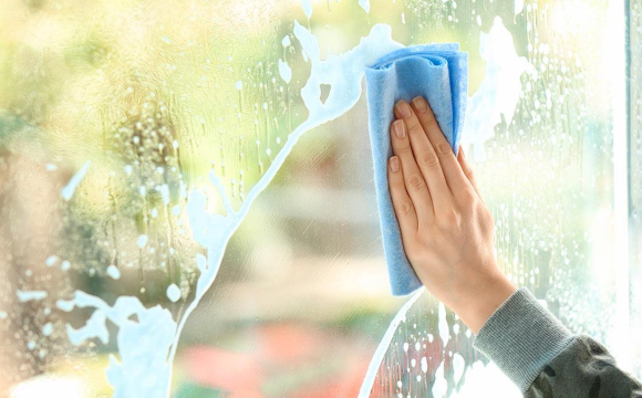 Коли мити вікна перед Великоднем, щоб притягнути у дім щастя та достаток Коли мити вікна перед Великоднем, щоб притягнути у дім щастя та достаток