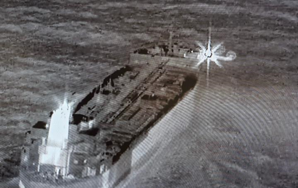 Підвищення ставок: Бельгіійці вперше затримали “тіньовий” танкер РФ Підвищення ставок: Бельгіійці вперше затримали “тіньовий” танкер РФ