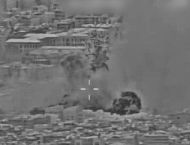 Оприлюднені відеозаписи ударів. Фото: Sky News.