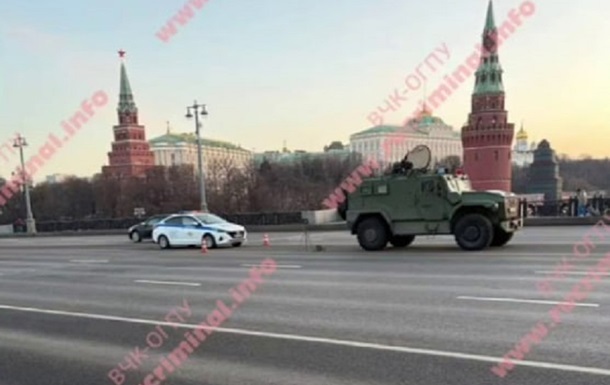 Пробивають “коридор” до серця недоімперії зла: Москву третю добу атакують далекобійні дрони, хвиля за хвилею. Кремль взято під посилену комплексну охорону Пробивають “коридор” до серця недоімперії зла: Москву третю добу атакують далекобійні дрони, хвиля за хвилею. Кремль взято під посилену комплексну охорону