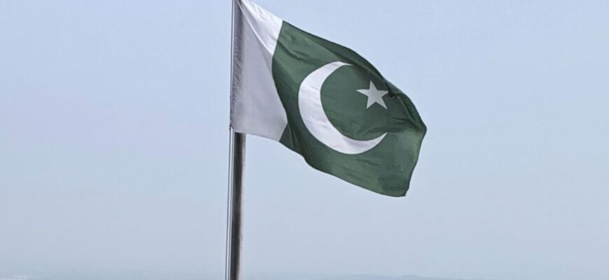 Протести через удари по Ірану вийшли з-під контролю: у Пакистані десятки жертв Протести через удари по Ірану вийшли з-під контролю: у Пакистані десятки жертв