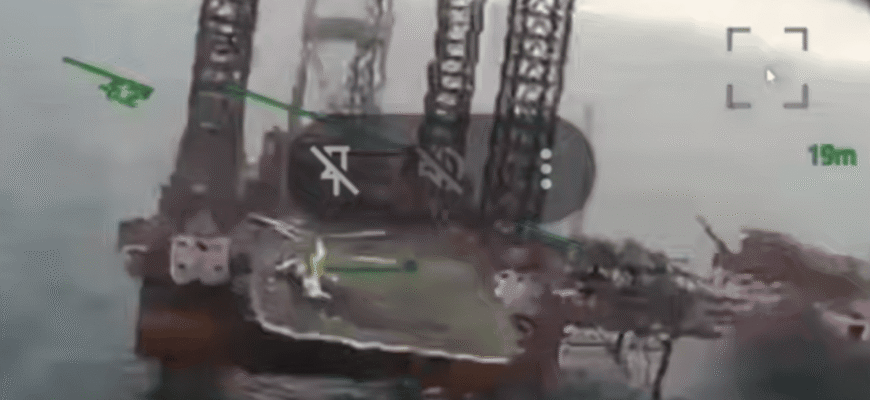 Російський вертоліт знищили під час приземлення: приголомшливе відео Російський вертоліт знищили під час приземлення: приголомшливе відео