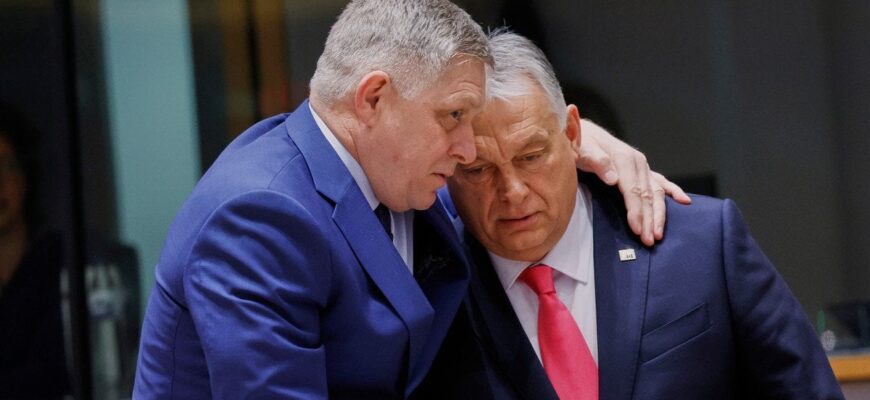 Фіцо публічно підтримав Орбана напередодні виборів в Угорщині