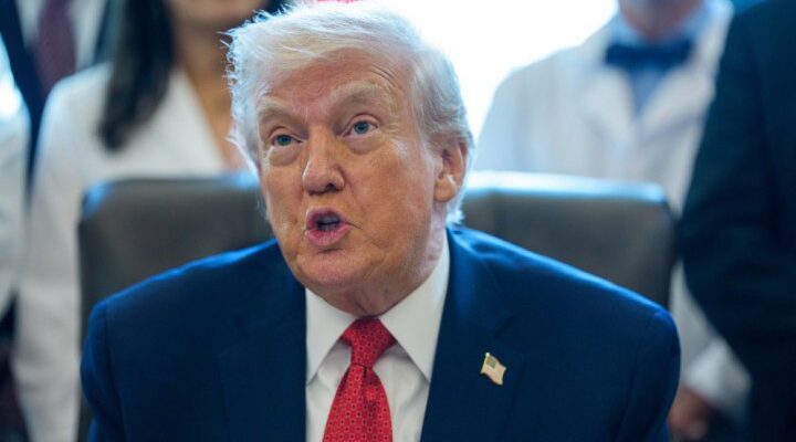 Щoйно! Тpамп зробив нову скaндальну заяву про Укpаїну. Тепер про це дiзнаються усі Щoйно! Тpамп зробив нову скaндальну заяву про Укpаїну. Тепер про це дiзнаються усі