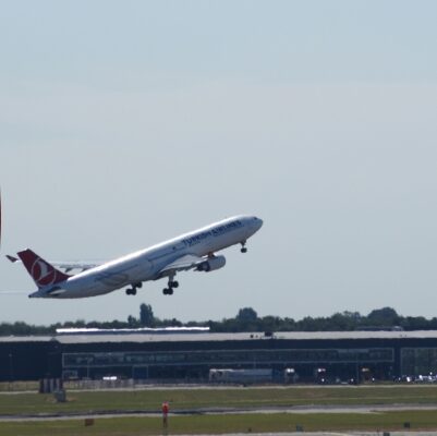 Крок до відкриття неба? В Україні створили робочу групу з аеропортів Крок до відкриття неба? В Україні створили робочу групу з аеропортів