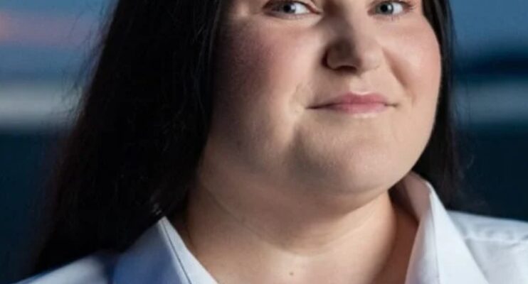 Alyona Alyona живе без важливого органу: “Єдине, що працює” Alyona Alyona живе без важливого органу: “Єдине, що працює”