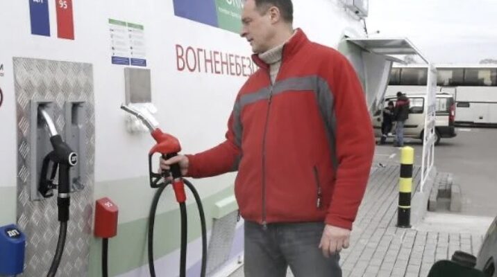 Вартість на бензин і дизель раптово злетіли: чи буде дефіцит пального Вартість на бензин і дизель раптово злетіли: чи буде дефіцит пального