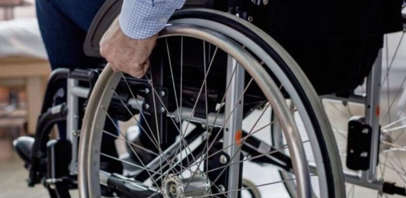 У квітні збільшиться пенсія по інвалідності 2 групи: як розрахувати надбавку