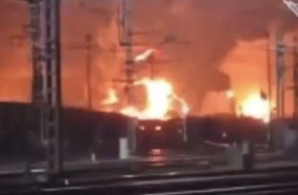 В Росії заговорили про поразку й закликали до переговорів на тлі ударів України В Росії заговорили про поразку й закликали до переговорів на тлі ударів України