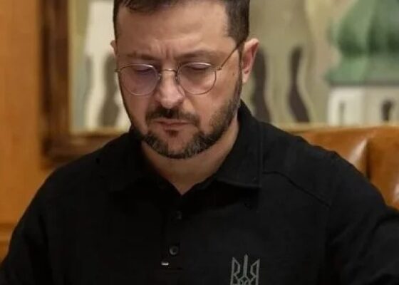 РФ била тисячами БПЛА, КАБів та десятками ракет: Зеленський розкрив сумні деталі