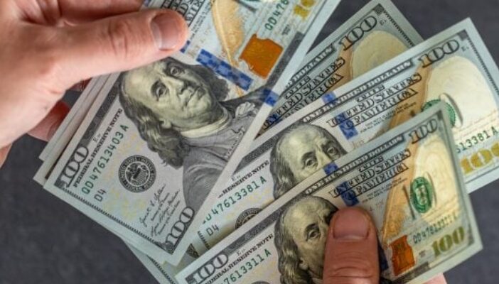 Гривня раптово зміцнилася, долар з євро пішли на дно: курс валют на 26 березня Гривня раптово зміцнилася, долар з євро пішли на дно: курс валют на 26 березня