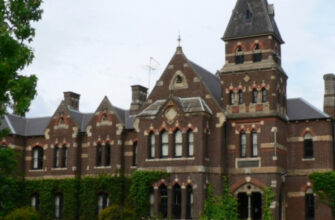 Середньостатистична людина має дев’ять таємниць – вчені