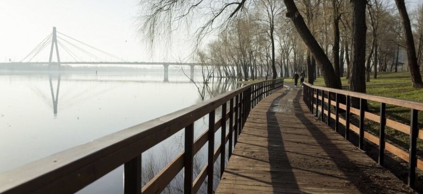 Україну накриють потепління та антициклон: велика вода суне на нові області — попередження синоптиків Україну накриють потепління та антициклон: велика вода суне на нові області — попередження синоптиків