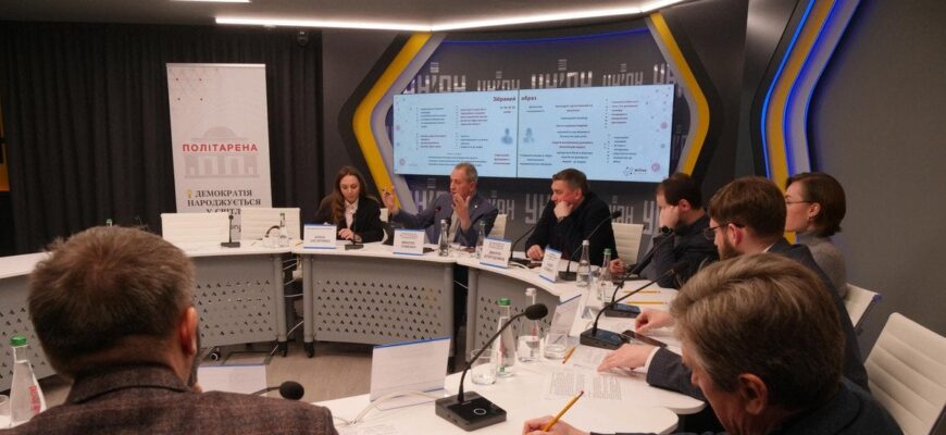 Яким має бути ідеальний нардеп: експерти заявили про глибоку кризу Верховної Ради Яким має бути ідеальний нардеп: експерти заявили про глибоку кризу Верховної Ради