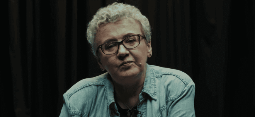 Забужко вилаяла матом нахабного росіянина в літаку Забужко вилаяла матом нахабного росіянина в літаку