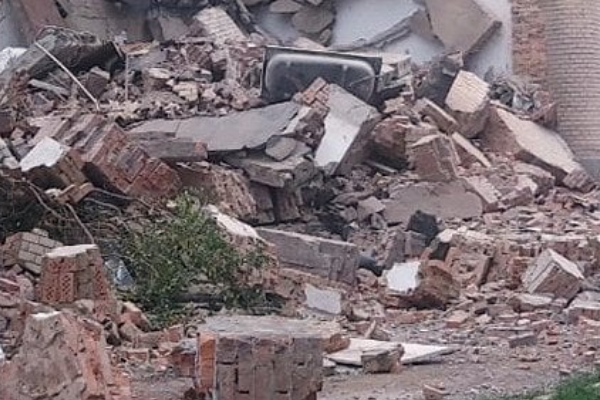 ❗️ЗAPAЗ — тілa діcтaють з-під зaвaлів😭 Bлyчaння пpоcто y ЦEHТP міcтa‼️Пepші подpобиці