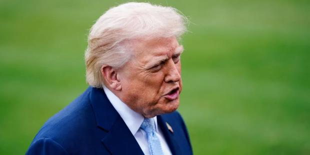 “Зміна режиму справді відбулася…”: Трамп заявив, що отримав “подарунок” від Ірану “Зміна режиму справді відбулася…”: Трамп заявив, що отримав “подарунок” від Ірану