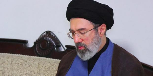 Ізраїль вважає, що сина Хаменеї, якого називають імовірним наступником, вдалося поранити Ізраїль вважає, що сина Хаменеї, якого називають імовірним наступником, вдалося поранити