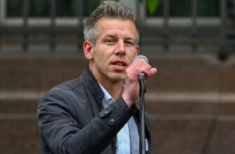 Головний опонент Орбана на виборах розповів про майбутні відносини Угорщини з Росією