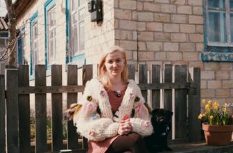 “Щоб святкувати Великдень біля печі”: киянка купила й оживила старий будинок у селі