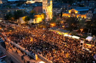 Голосування завершено, Будапешт вийшов на вулиці: що відбувається в Угорщині