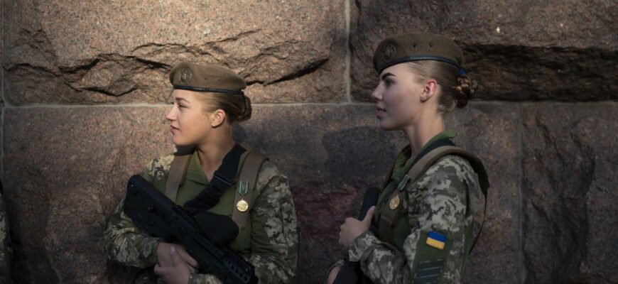 Чи будуть мобілізувати жінок в Україні: у ЗСУ дали остаточну відповідь Чи будуть мобілізувати жінок в Україні: у ЗСУ дали остаточну відповідь
