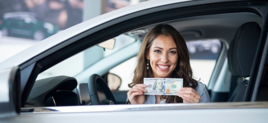 Електромобілі в Україні можуть втратити головну перевагу: у чому ризик нового збору