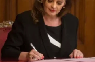 “Дякую вам за підтримку!”: Українка стала представницею нацменшини в парламенті Угорщини (фото)