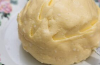 Яке вершкове масло краще — 72,5% чи 82,5%: тільки 1 продукт можна купувати і не сумніватись