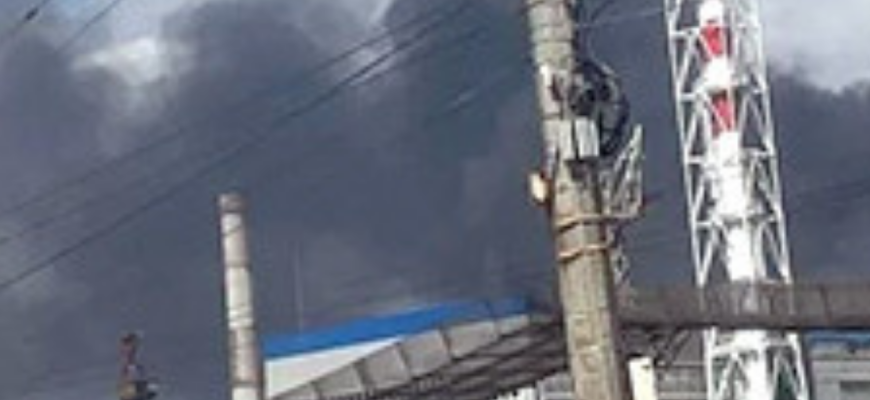 У російському Стерлітамаку лунають вибухи: ймовірно, уражено завод. ВІДЕО