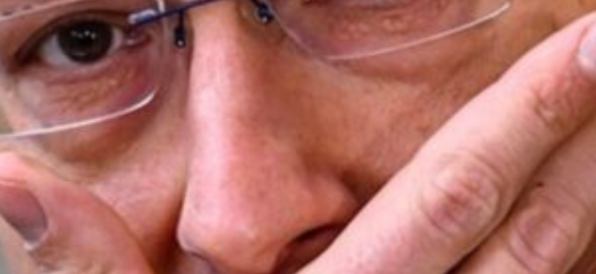 Терміново! Знайдено “зниклого” після виборів в Угорщині Сіярто! Погляньте що з ним зробили!