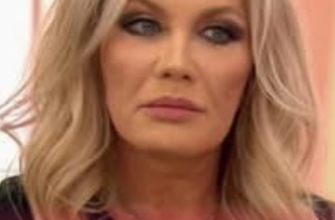 Мaєток Пoвалій під Києвом пiде на коpисть ЗСУ. Який вигляд має оcеля спiвачки-зpадниці зсеpедини. Відео