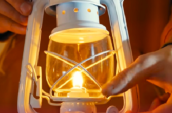 Зарядіть всі: Укренерго попередило як вимикатимуть світло в неділю — важливі години вже назвали