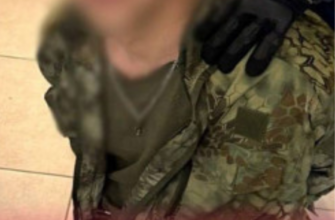 Ходив із автоматом по житловому комплексу: поліцейські Києва затримали 37-річного чоловіка