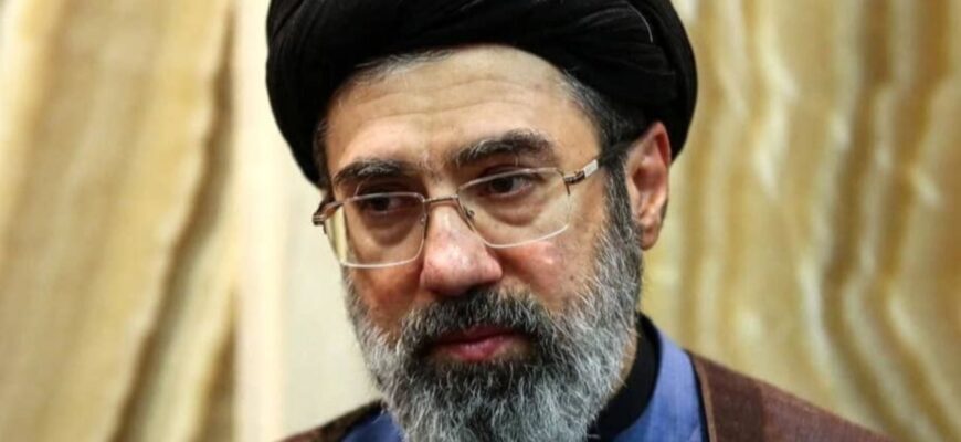 Моджтаба Хаменеї знаходиться в комі і не може керувати Іраном – The Times Моджтаба Хаменеї знаходиться в комі і не може керувати Іраном – The Times