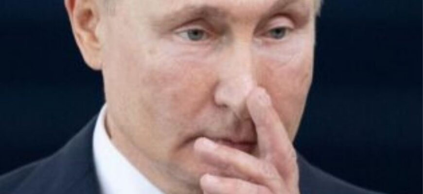 Востаннє бачили зі свічкою: Путін не з’являється на публіці вже більше 10 днів